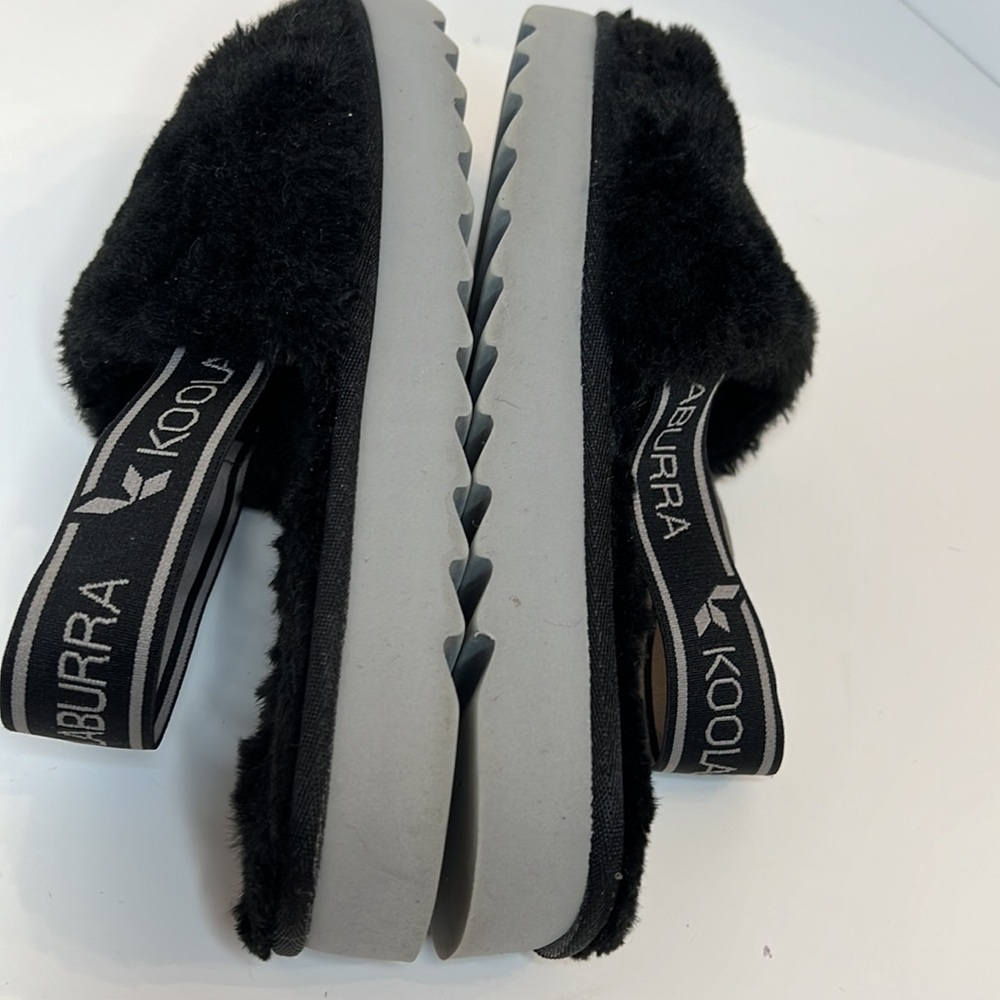 KOOLABURRA BY UGG BLACK FAUX FUR SLIPPERS SZ 8 - Picture 7 of 12